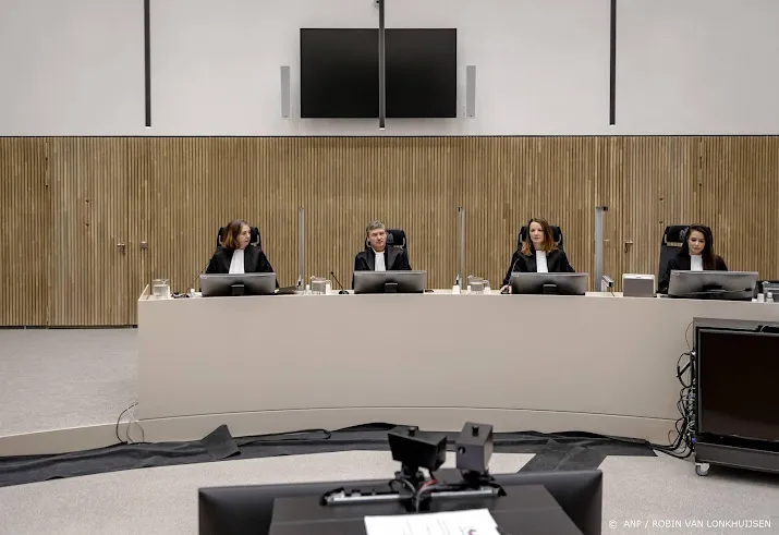 verdachte moord peter r de vries blijft vastzitten