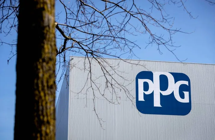 verfconcern ppg lijft nederlands bedrijf in