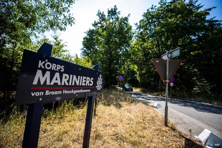 verhuizing marinierskazerne naar vlissingen van de baan