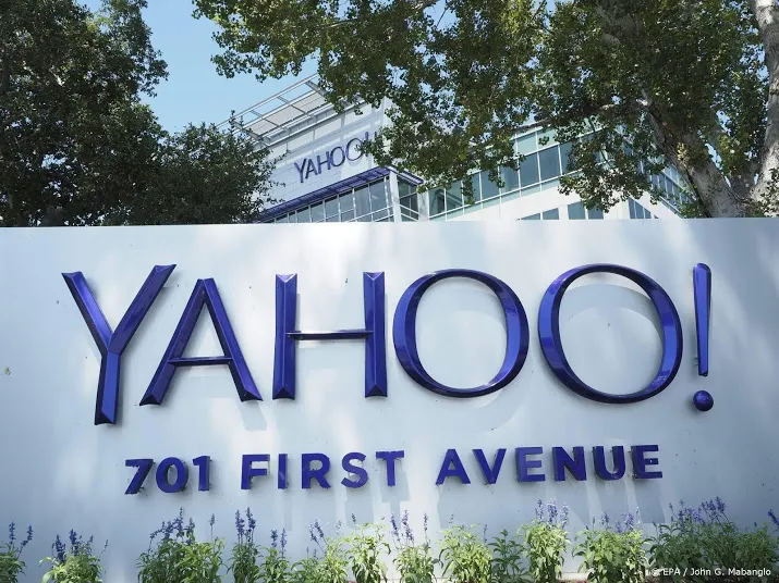 verizon verkoopt yahoo en aol aan investeerder apollo