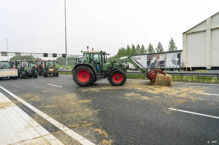 verkeershinder door nieuwe boerenacties neemt langzaam af