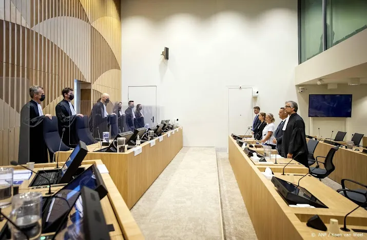 verklaringen nabestaanden mh17 online door duizenden gevolgd