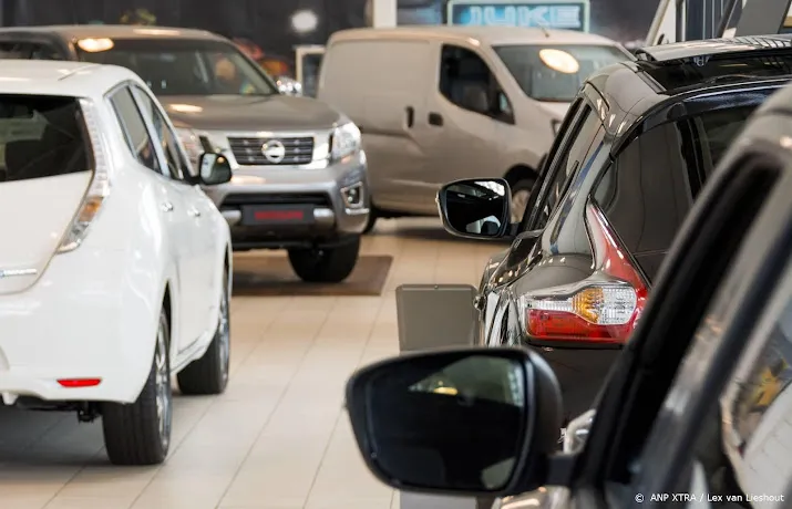 verkoop van nieuwe autos stijgt verder in november