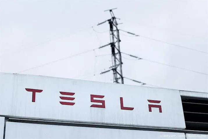 verkoopadvies drukt op koers tesla wall street sluit wisselend