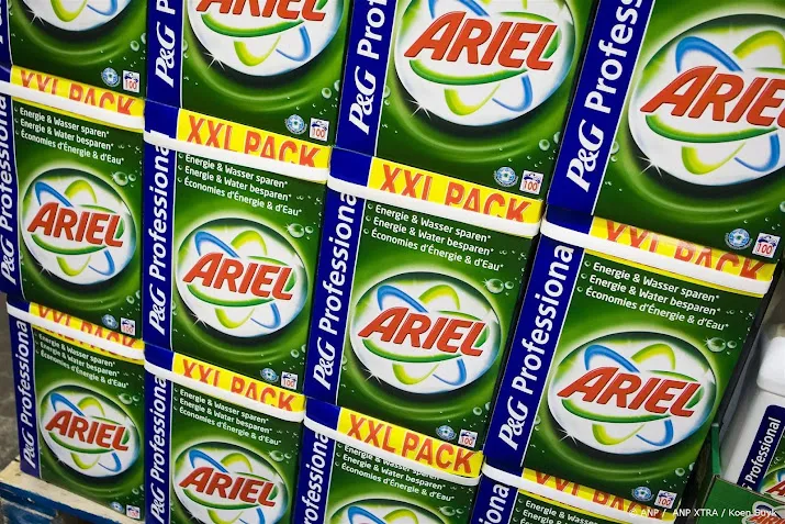 verkoopdaling gillette scheermesjes en ariel wasmiddel ten einde