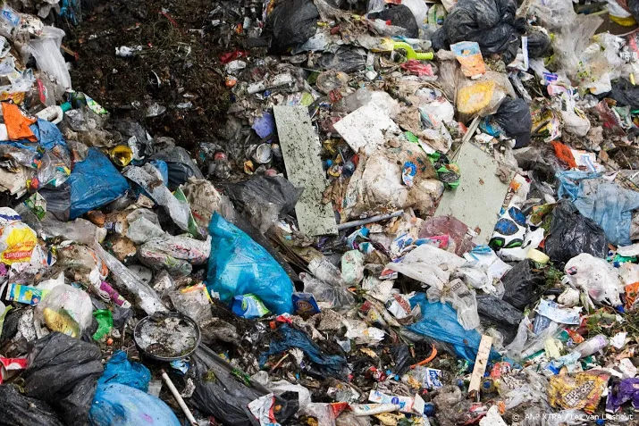 verlies voor afvalverwerker renewi