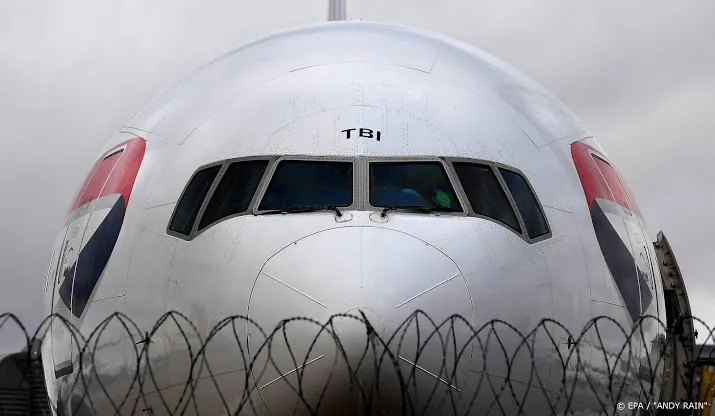 verlies voor british airways moeder iag duizenden ontslagen