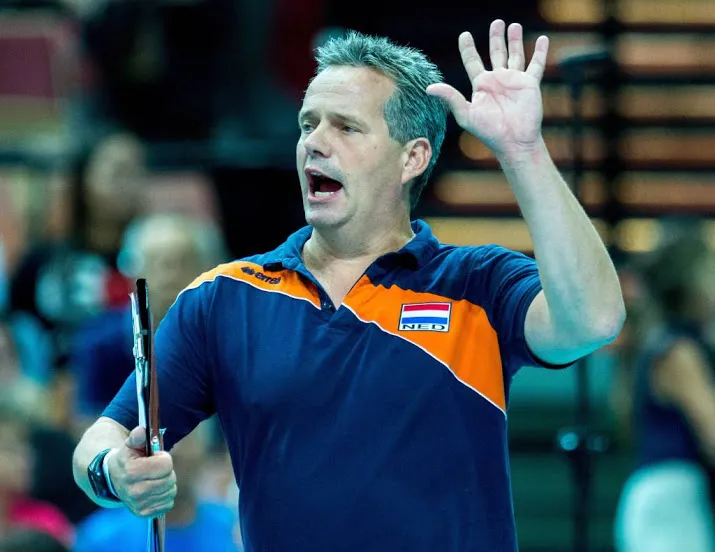 vermeulen haalt van garderen terug bij oranje