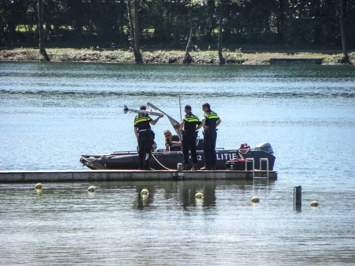 vermiste asielzoeker in zwemplas gevonden