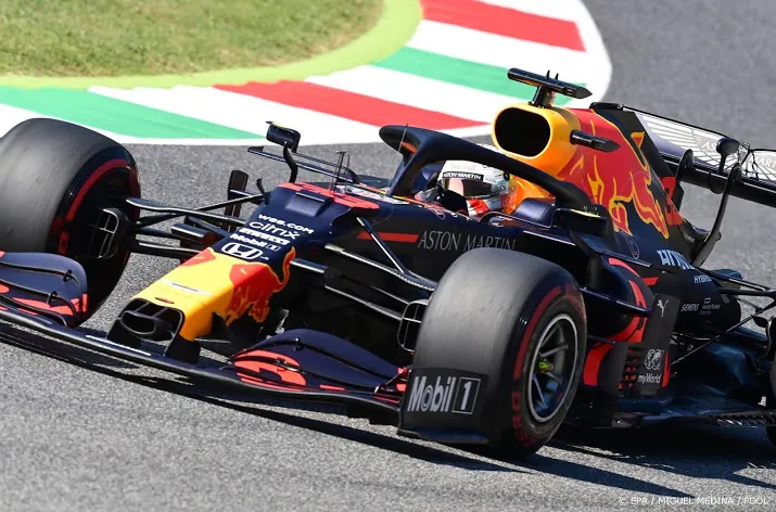 verstappen crasht in openingsronde op mugello