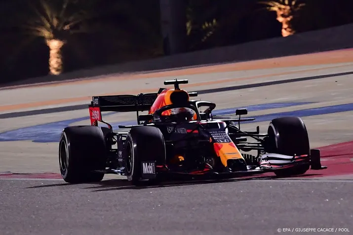 verstappen gaat van pole op jacht naar tweede seizoenszege in f1