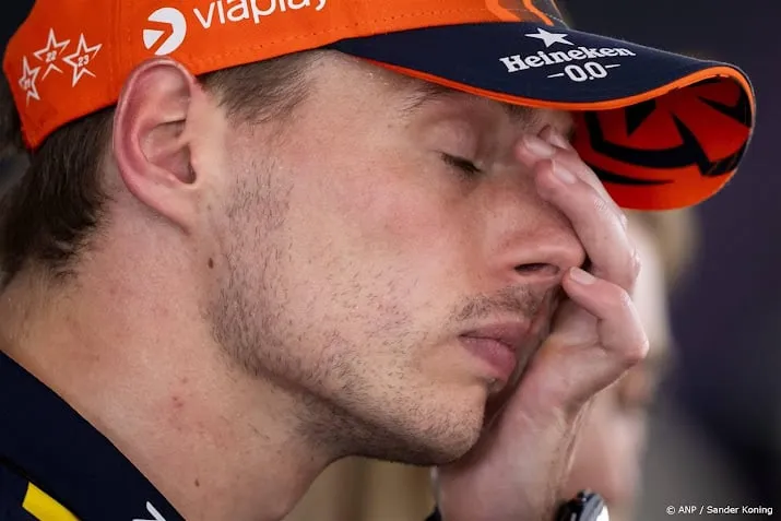 verstappen gefrustreerd na heel slechte wedstrijd in hongarije