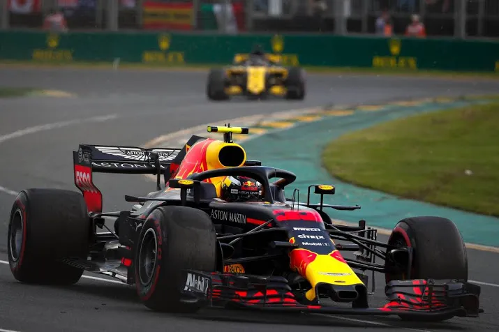 verstappen houdt vertrouwen in bolide