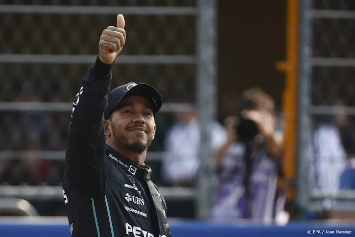 verstappen mag van hamilton trots zijn op geweldige prestatie