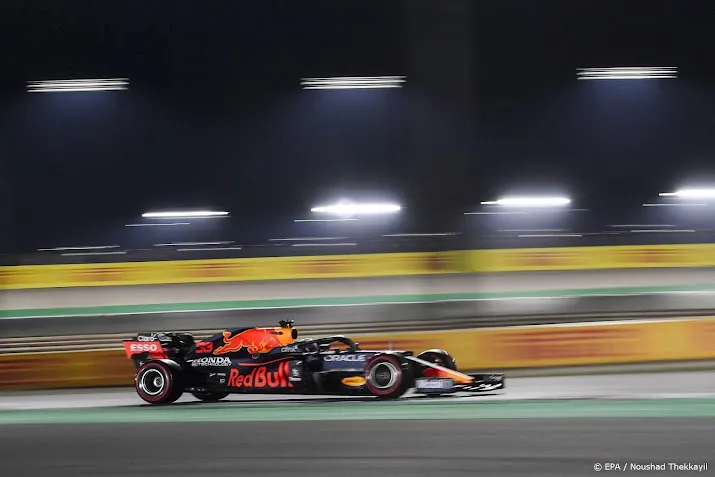 verstappen moet zich zondag melden bij stewards