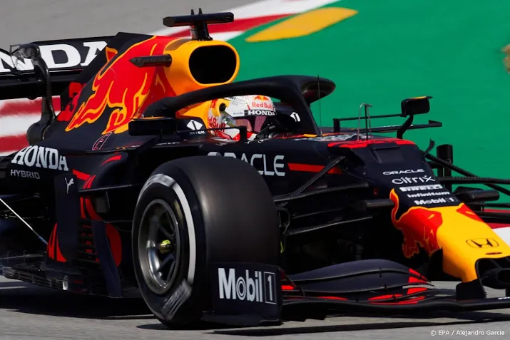 verstappen negende in tweede training gp spanje