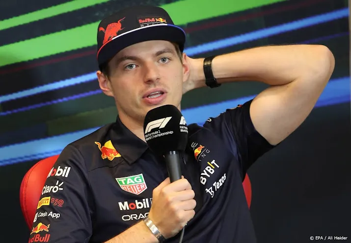 verstappen ook in tweede training canada de snelste perez elfde