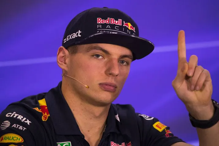 verstappen opnieuw gekroond
