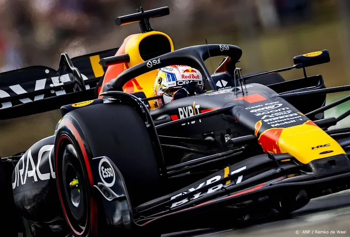 verstappen rijdt elfde tijd in tweede training gp hongarije