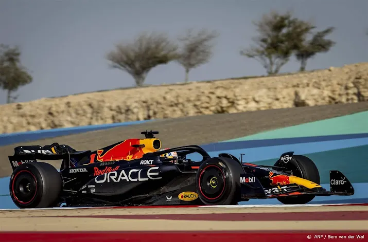 verstappen rijdt tweede tijd in middagsessie tweede testdag