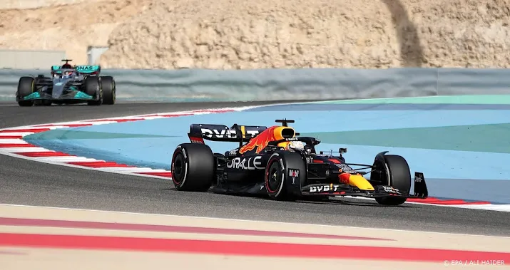 verstappen rijdt vijfde tijd in eerste training van het seizoen