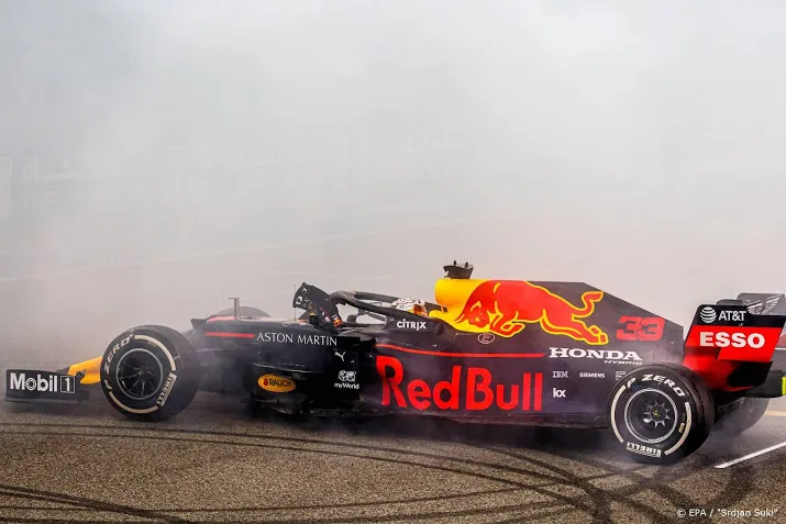 verstappen sluit af met meeste rondjes
