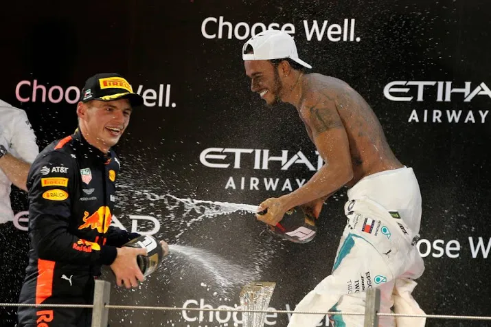 verstappen soms maar wat mee geluld