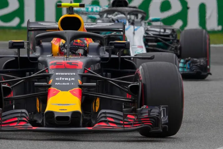 verstappen start in achterhoede op verjaardag