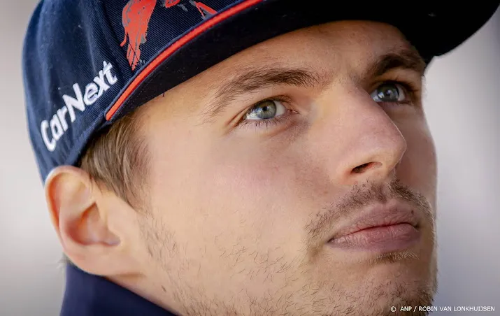 verstappen toont nummer 1 in eerste training formule 1