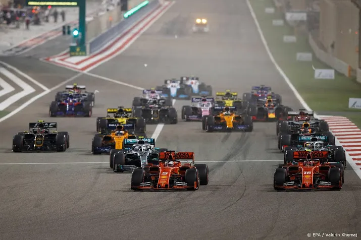 verstappen vierde in bahrein hamilton wint