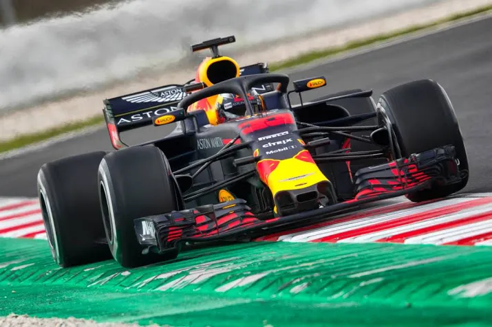 verstappen vierde in koud barcelona