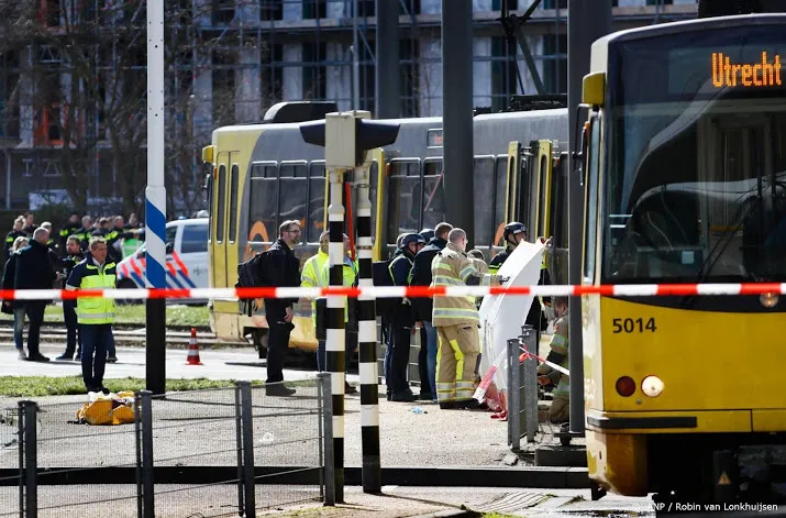 vervoer met trams en bussen utrecht ligt stil