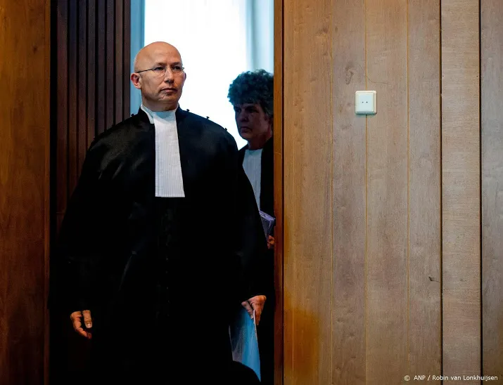 vervolging euthanasie arts door onrust collegas
