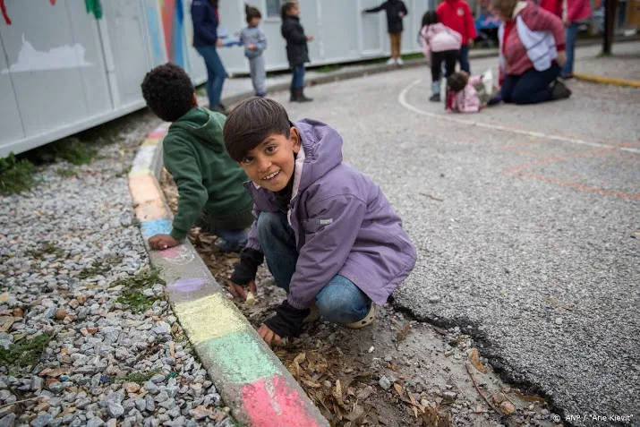 verzet binnen cda om vluchtelingenkinderen in griekse kampen