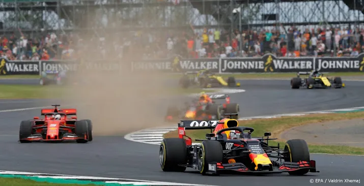vettel verpest britse gp voor verstappen
