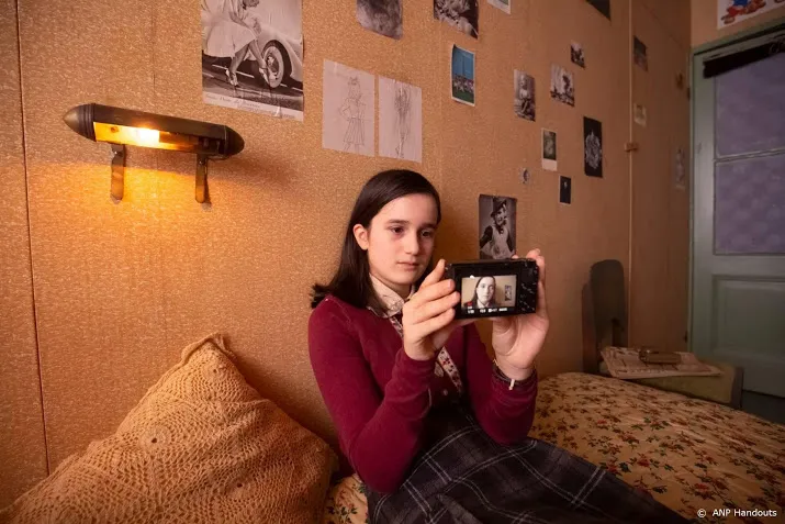 videodagboek over anne frank al 15 miljoen keer bekeken