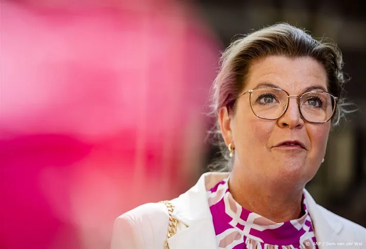 vier provincies leveren hun gebiedsprogramma pas na deadline in