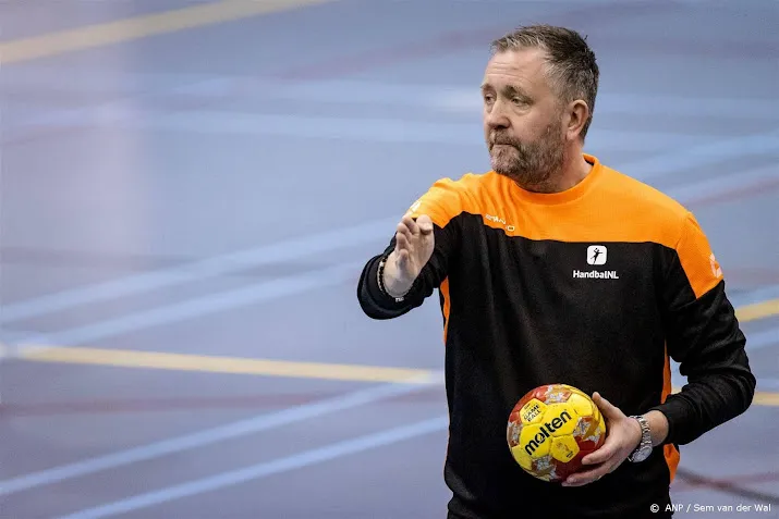 vijf debutanten in handbalselectie voor eerste duel met zweden