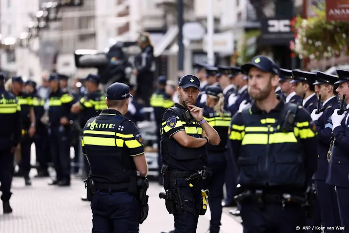 vijf mensen opgepakt op prinsjesdag zes tractoren meegenomen