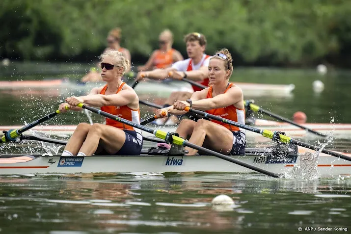 vijf nederlandse boten als winnaar door op wk roeien