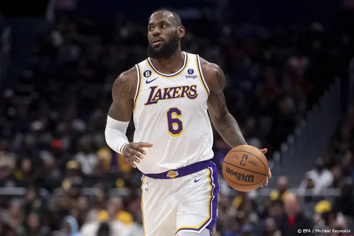 vijfde zege op rij voor basketballers lakers