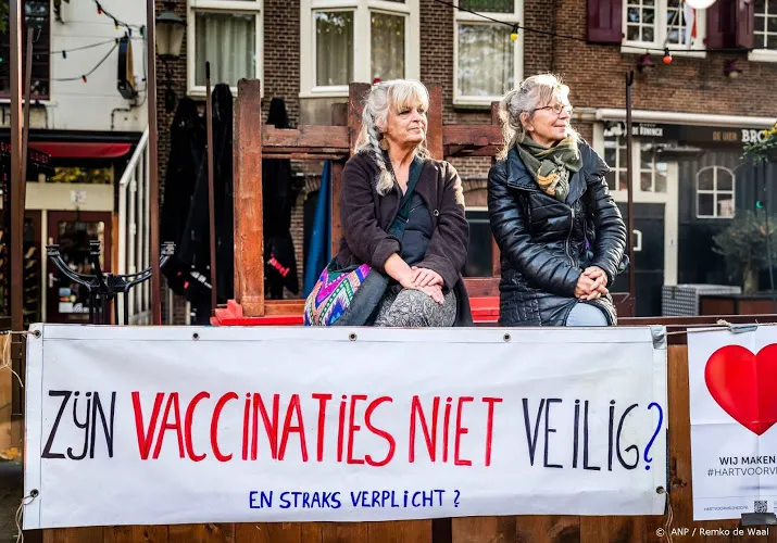 viruswaarheid trekt samen op met amerikaanse lobbyclub