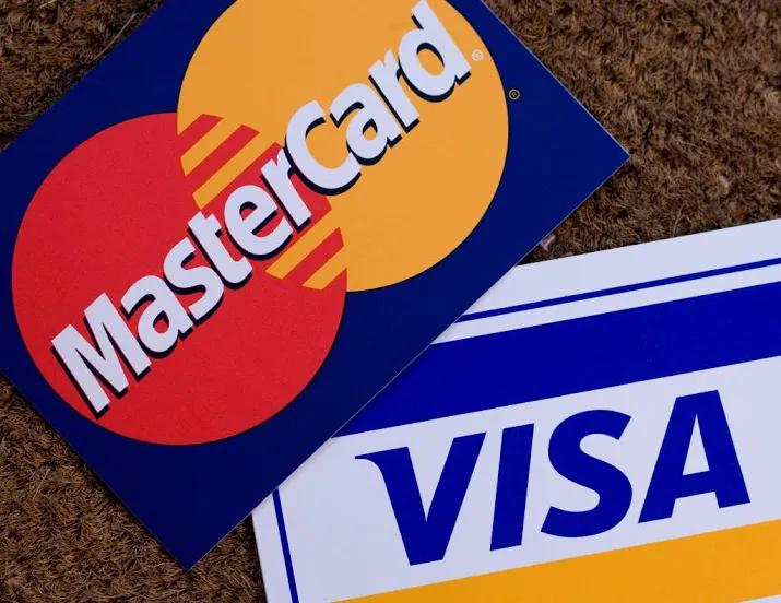 visa en mastercard verliezen mededingingszaak