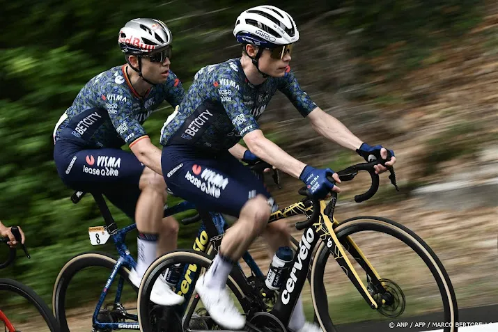 visma renners van aert en vingegaard blij met vorm bij tourstart