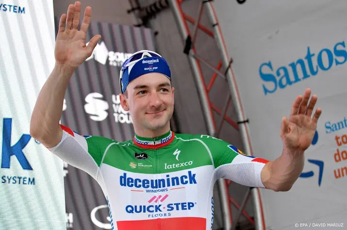 viviani sprint in australie naar 70e winst