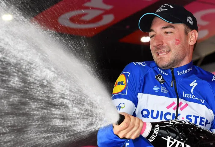 viviani wint opnieuw de sprint in hamburg