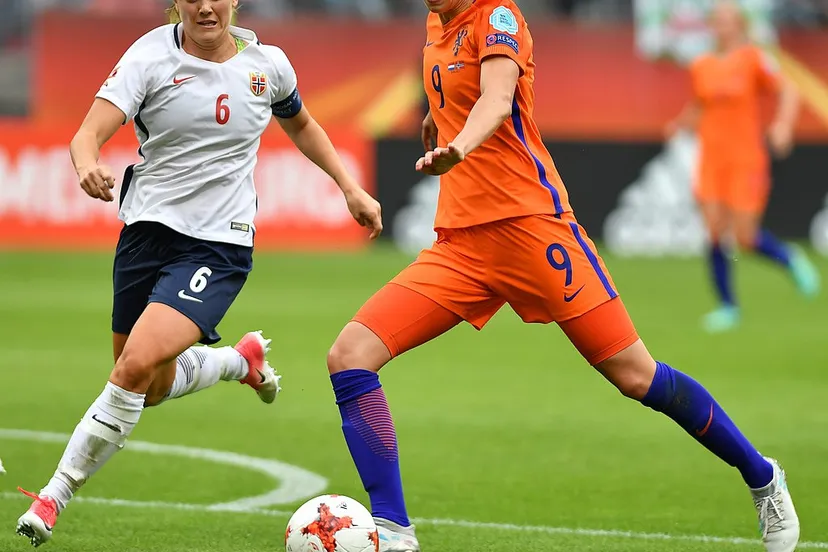 vivianne miedema hq wikimedia ailura cc by sa 30 at