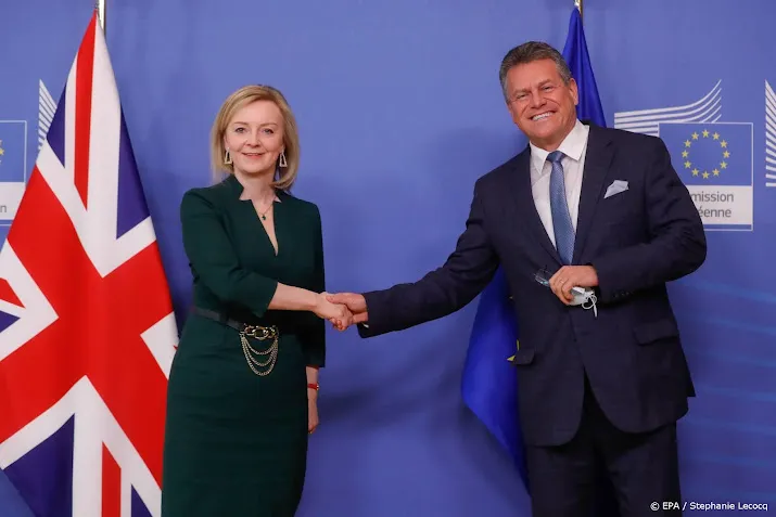 vk en eu vastbesloten oplossing voor noord ierland te vinden