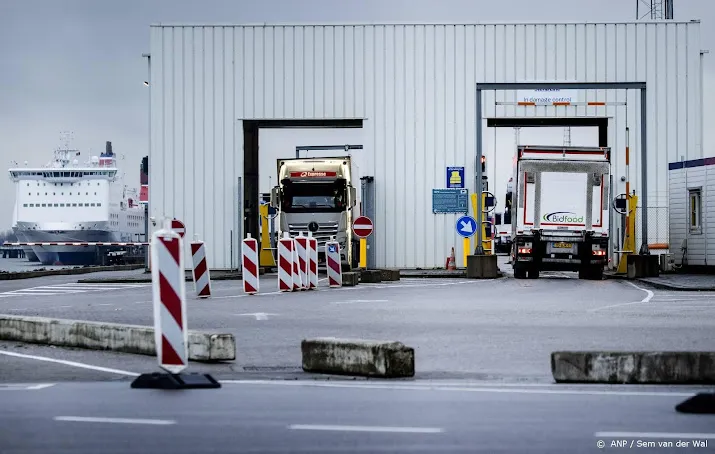 vk importeert goederen uit azie vaak niet meer via nederland