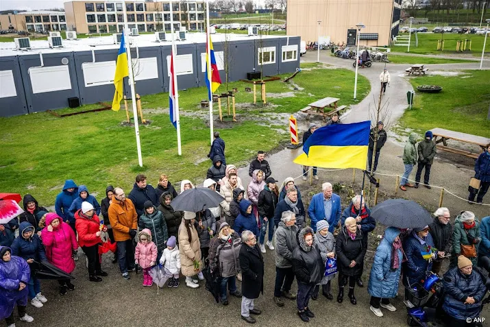 vlaardingen staat in oekraiense wijk stil bij de oorlog